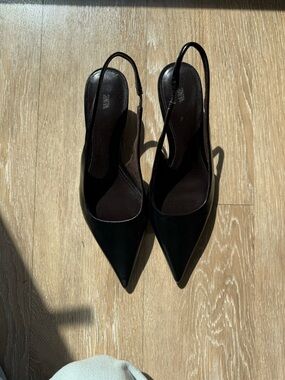 Zara Black Pointed Slingback Heels
